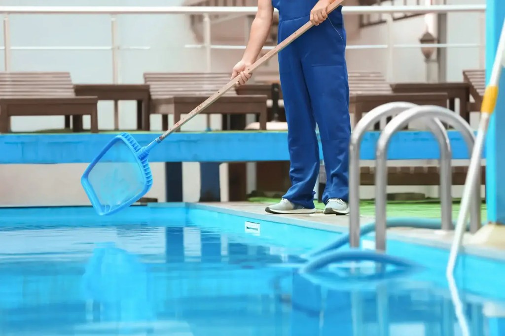 pool cleaning denver | Missa Clean